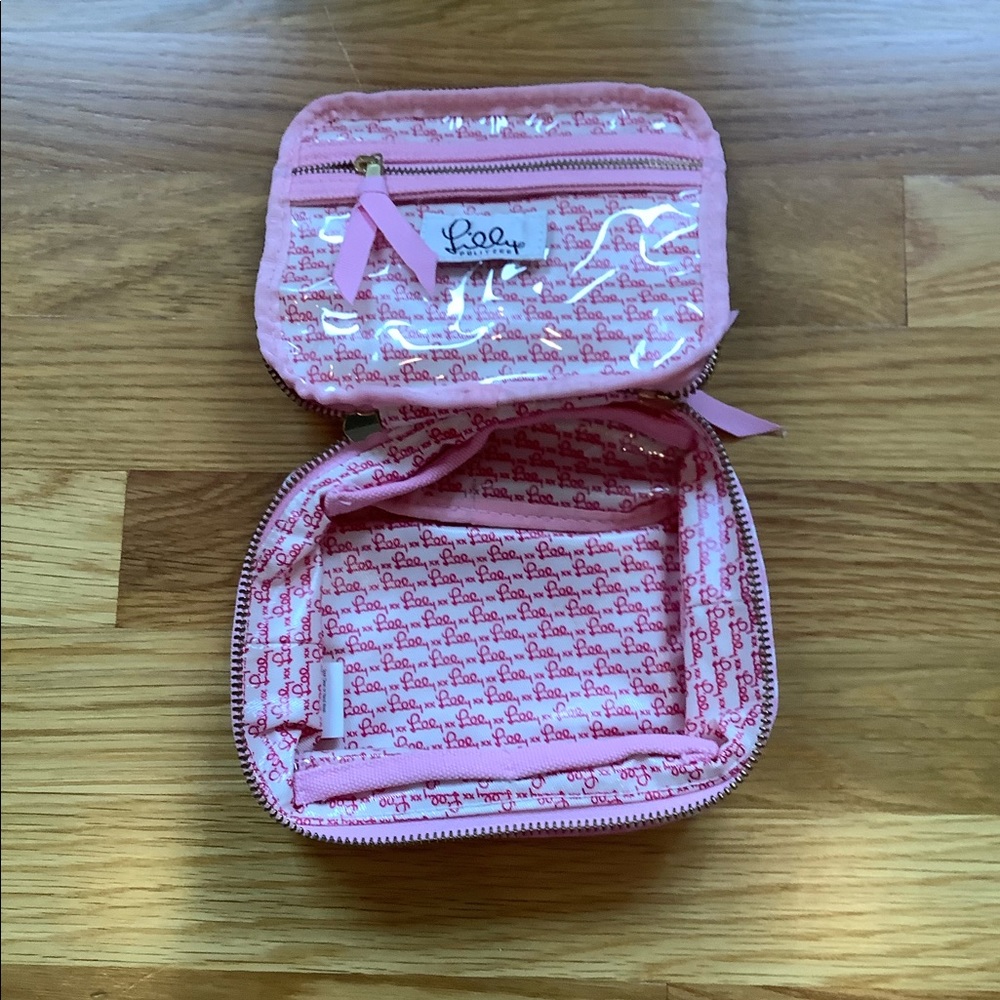 Lilly Pulitzer travel pouch.